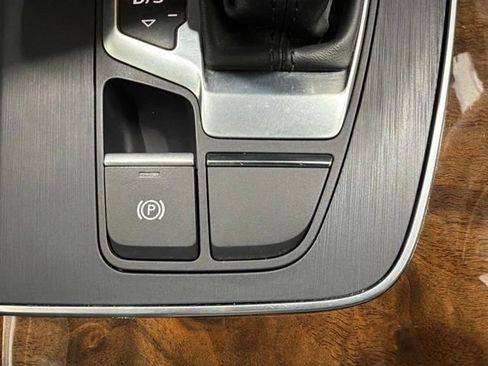 Used 2018 Audi Q5 2.0T Premium Plus AWD/4WD image 40