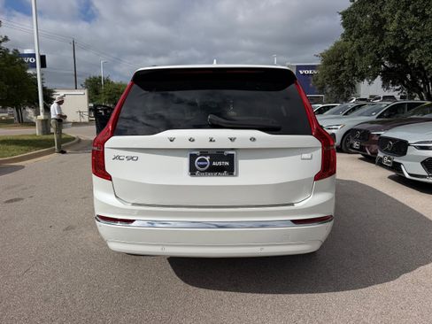 Certified 2024 Volvo XC90 T8 Plus w/ Protection Package Premier AWD/4WD image 5