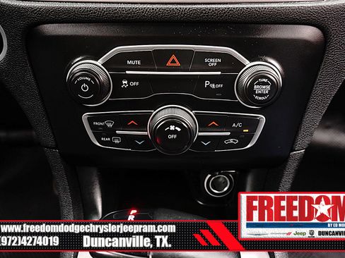 Used 2023 Dodge Charger SXT RWD image 20