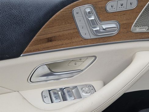 Used 2021 Mercedes-Benz GLE 350 image 21