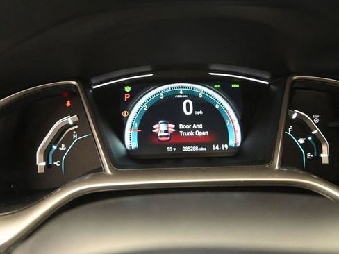 Used 2017 Honda Civic Touring image 11