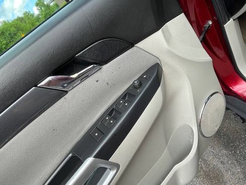 Used 2009 Saturn Vue XE image 9