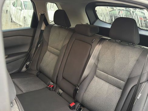 Used 2024 Nissan Rogue SV FWD image 30