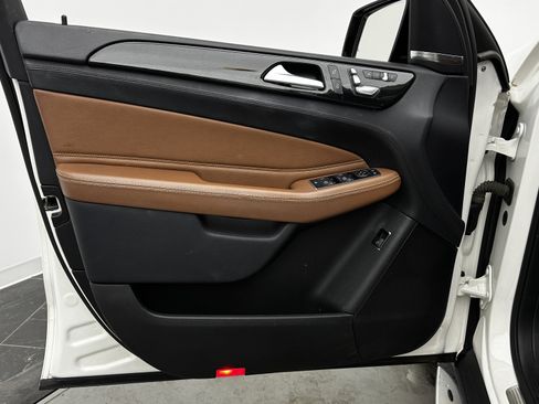 Used 2017 Mercedes-Benz GLE 43 AMG 4MATIC image 13