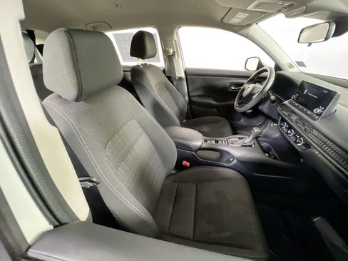 Used 2023 Honda HR-V LX image 25