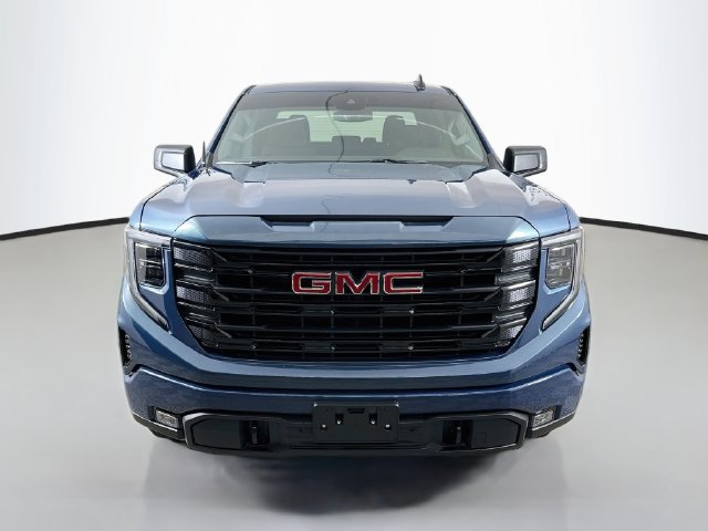 Used 2026 GMC Sierra 1500 Elevation AWD/4WD image 2