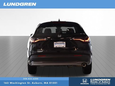Used 2025 Honda HR-V Sport image 29