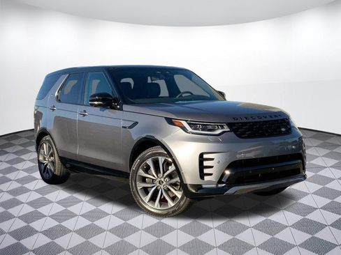 Used 2025 Land Rover Discovery Dynamic SE AWD/4WD image 5