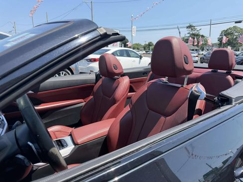 Used 2022 BMW 430i xDrive Convertible w/ M Sport Package AWD/4WD image 16