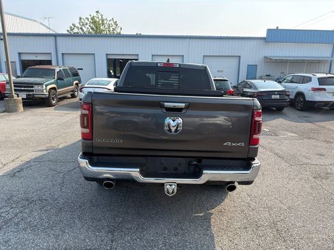 Used 2022 RAM 1500 Laramie AWD/4WD image 7