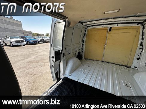 Used 2003 Chevrolet Astro RWD image 17