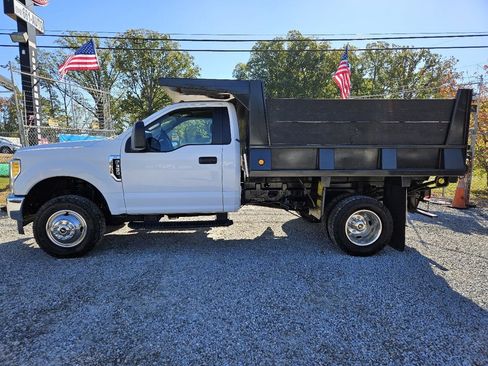 Used 2017 Ford F350 XL w/ XL Value Package AWD/4WD image 2