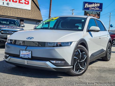 Used 2024 Hyundai Ioniq 5 SEL image 1