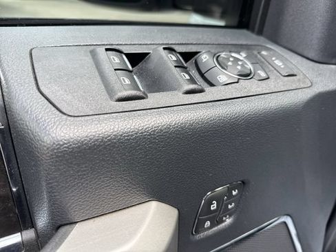 Used 2022 Ford F550 4x4 SuperCab Super Duty image 21