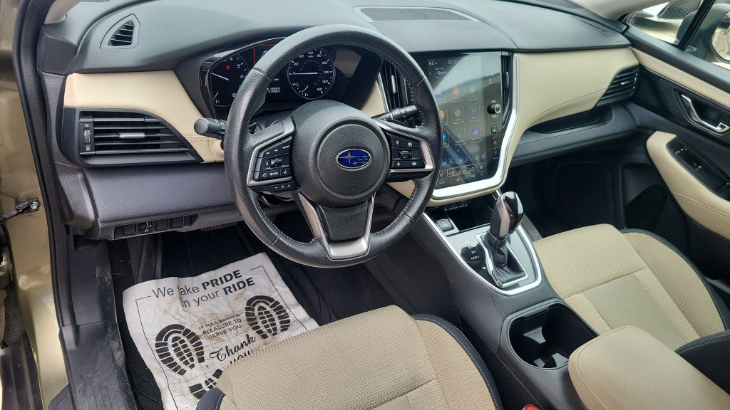 Used 2023 Subaru Outback Premium AWD/4WD image 19