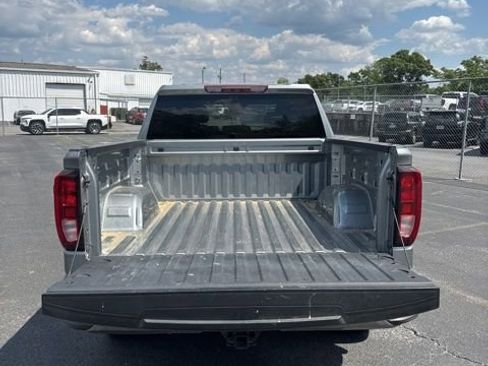 Used 2024 GMC Sierra 1500 Elevation AWD/4WD image 5