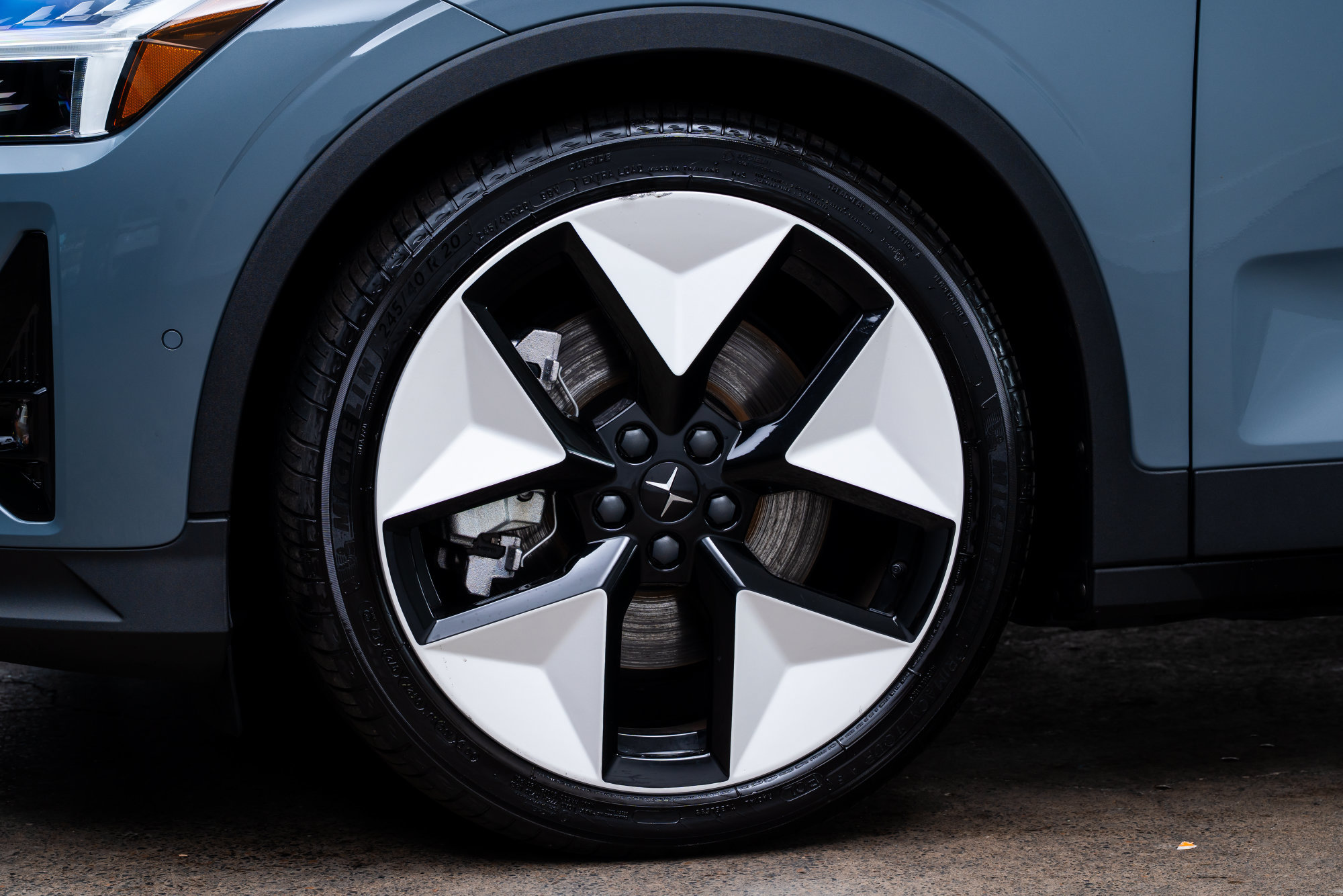 Used 2024 Polestar Polestar 2 AWD/4WD image 4