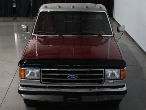 Used 1990 Ford F150 2WD Regular Cab image 5