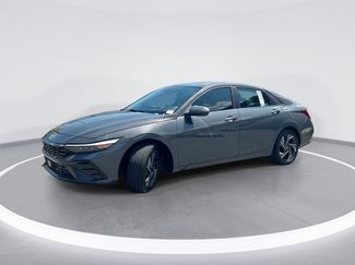 Certified 2025 Hyundai Elantra Limited FWD video 1