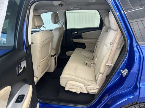 Used 2012 Dodge Journey Crew w/ Flexible Seating Group image 12