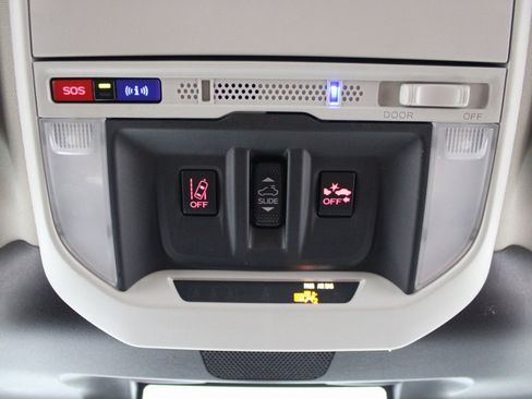 Used 2023 Subaru Forester Touring image 53