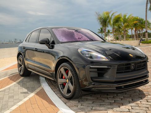 Used 2022 Porsche Macan GTS AWD/4WD image 4