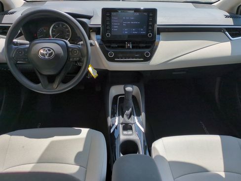 Used 2020 Toyota Corolla LE image 13