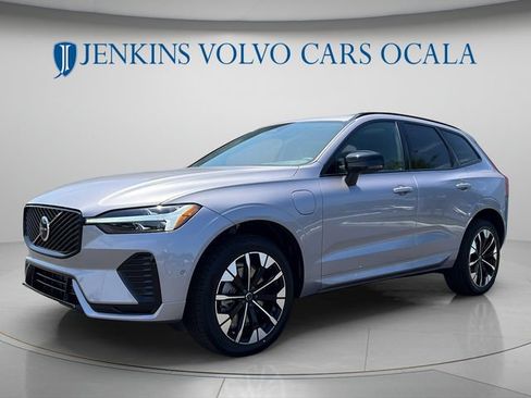 New 2026 Volvo XC60 T8 Plus AWD/4WD image 7