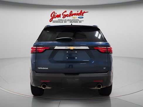 Used 2023 Chevrolet Traverse LT FWD image 5