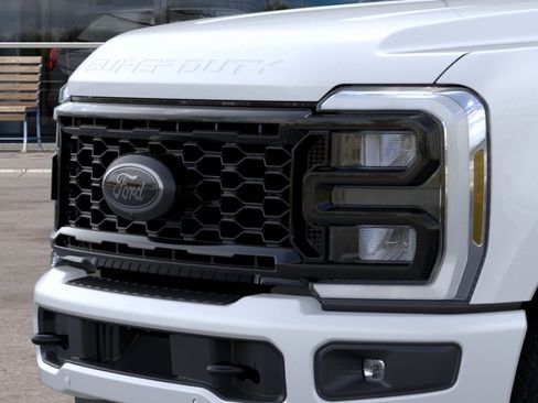 New 2026 Ford F250 Lariat w/ Black Appearance Package AWD/4WD image 17