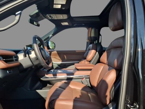 New 2026 Lincoln Navigator Reserve AWD/4WD image 20