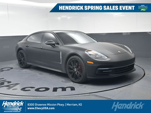 Used 2018 Porsche Panamera 4 Executive image 1