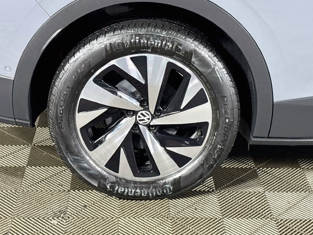 Certified 2023 Volkswagen ID.4 Pro AWD/4WD image 24