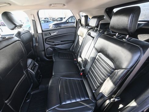 Certified 2024 Ford Edge SEL w/ Convenience Package image 23