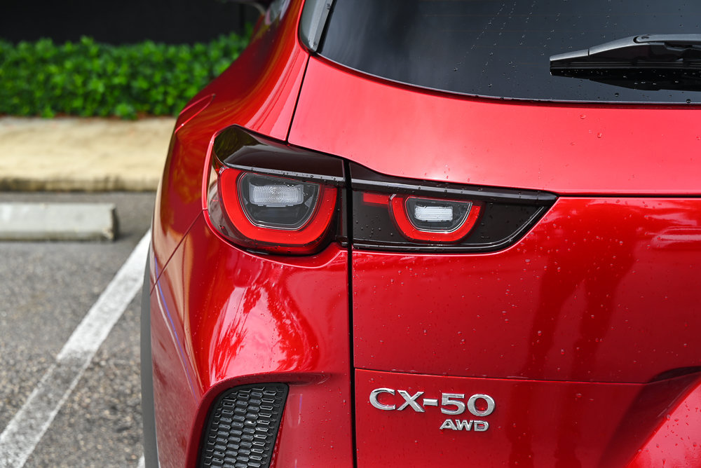 Used 2024 MAZDA CX-50 AWD 2.5 S w/ Premium Plus Pkg image 6