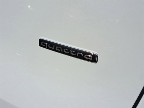 New 2025 Audi Q5 Premium Plus image 5