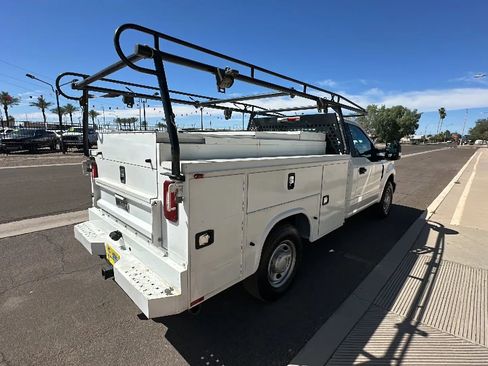 Used 2019 Ford F350 XL w/ Power Equipment Group image 4