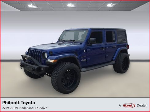 Used 2019 Jeep Wrangler Unlimited Sahara image 1