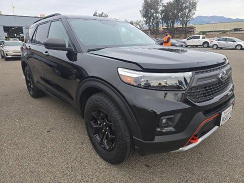 Used 2023 Ford Explorer Timberline image 3
