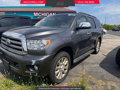 Used 2015 Toyota Sequoia Platinum image 3