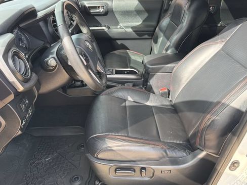 Used 2020 Toyota Tacoma TRD Pro AWD/4WD image 18