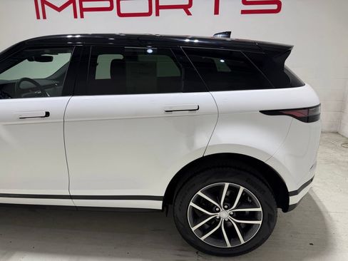 Used 2024 Land Rover Range Rover Evoque S AWD/4WD image 6