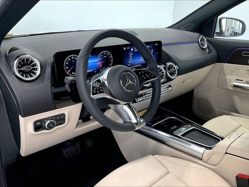 New 2026 Mercedes-Benz GLA 250 4MATIC image 8