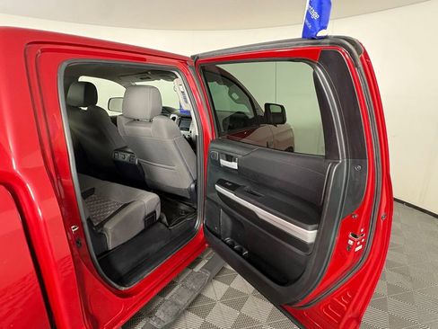 Used 2018 Toyota Tundra SR5 w/ SR5 Upgrade Package RWD image 30