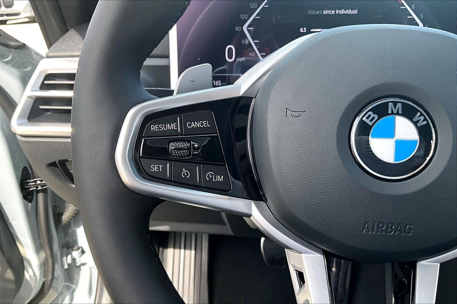 Used 2026 BMW 330i Sedan w/ M Sport Package RWD image 20