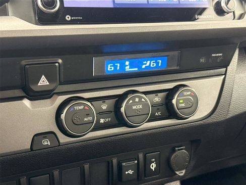 Certified 2022 Toyota Tacoma TRD Sport image 22