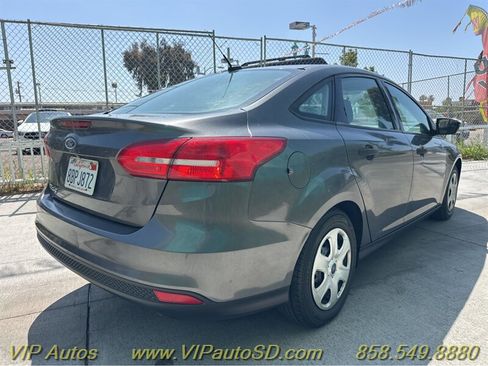 Used 2017 Ford Focus S image 13