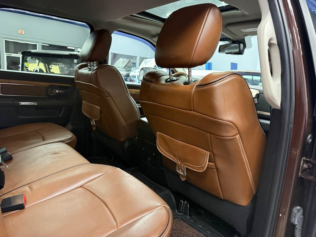 Used 2015 RAM 3500 Laramie Longhorn AWD/4WD image 15