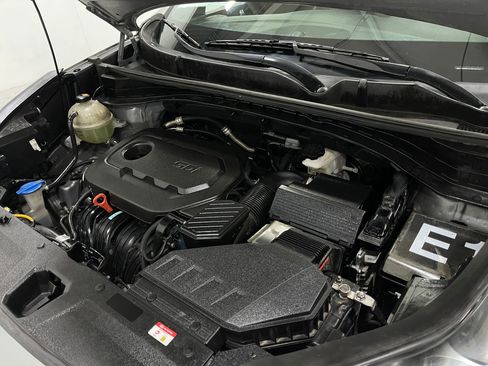 Used 2021 Kia Sportage S w/ S AWD Premium Package image 26