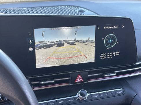 Certified 2024 Hyundai Elantra SEL image 25